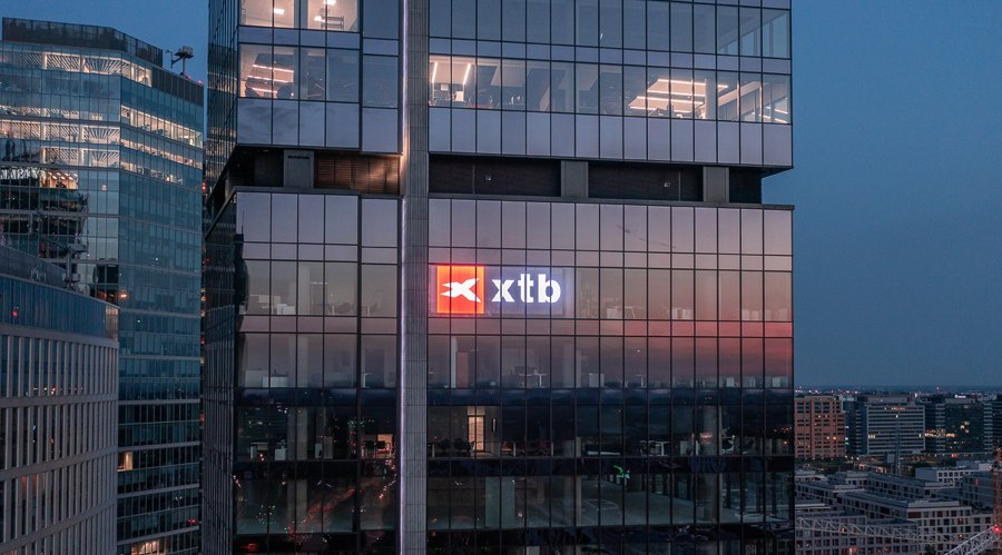 XTB and Association of Individual Investors to Promote Retail Traders Rights