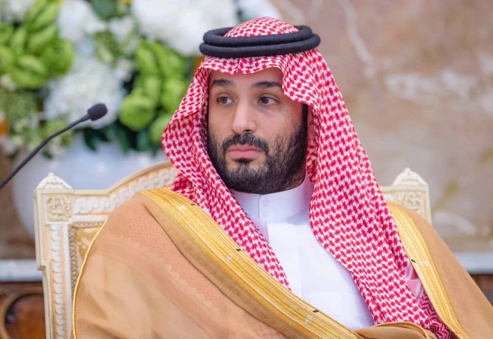 Saudi crown prince launches plan to build logistics centers