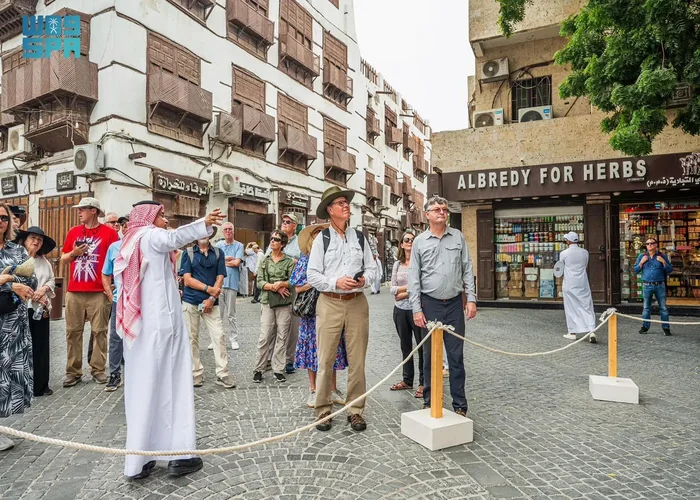 Historic Jeddah Witnesses over 900 Tourists from Cruise Ships