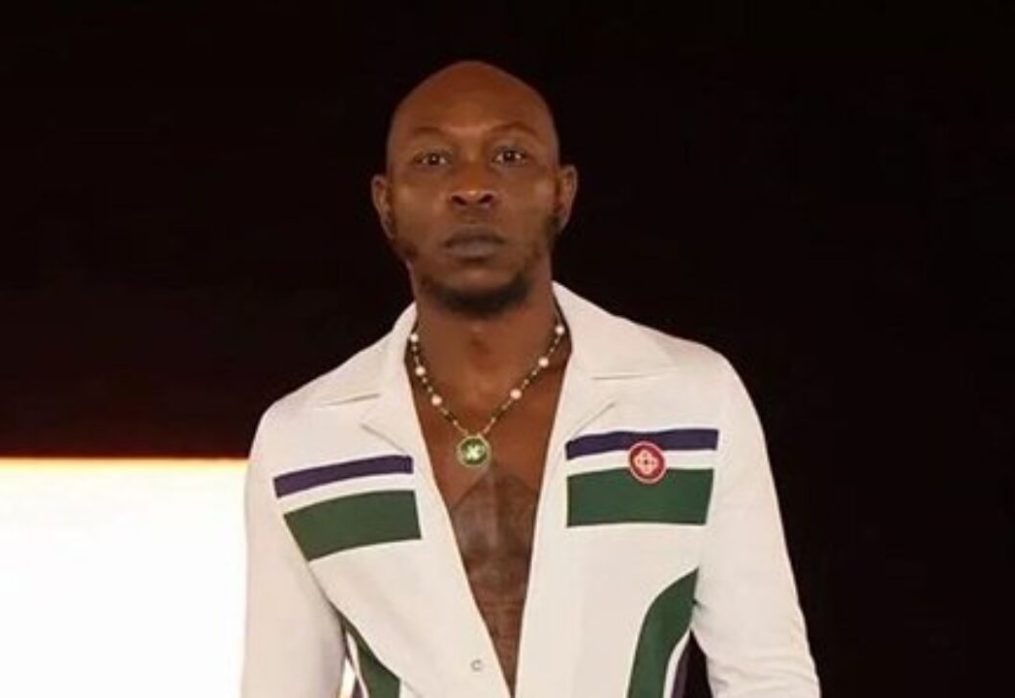 Seun Kuti publicly apologizes to Isreal DMW amidst controversy
