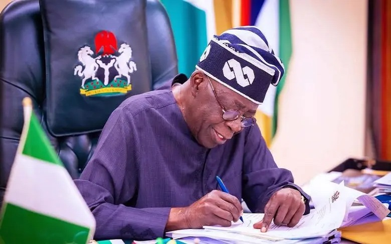 Tinubu Directs Security Chiefs To End Insecurity, Says Failure Not An Option